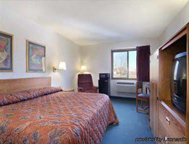 Super 8 By Wyndham Westminster Denver North Luaran gambar